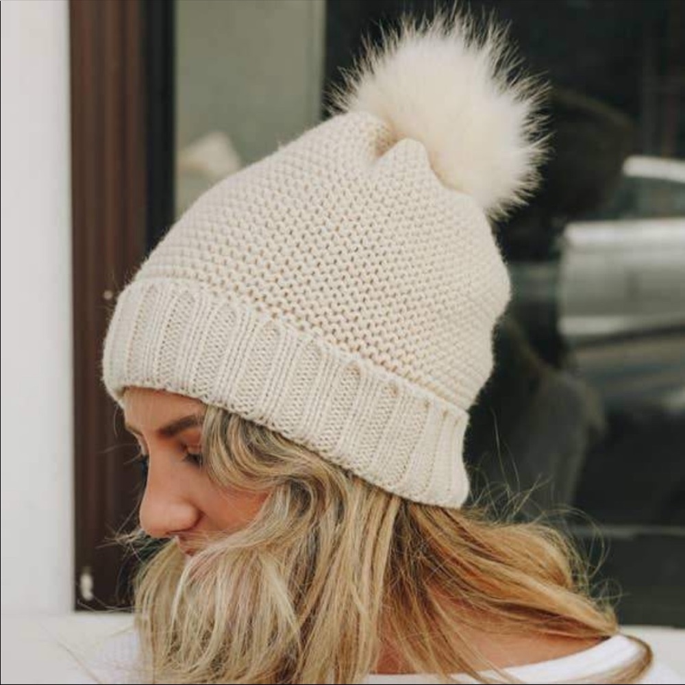 Pom beanie